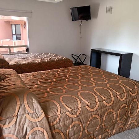 מורליה Hotel Punta Galeria מראה חיצוני תמונה